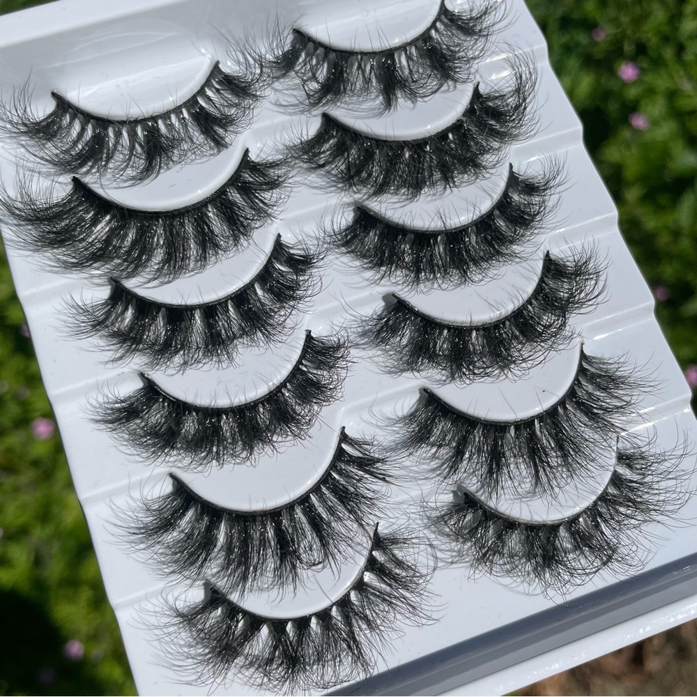 New! ☆ Faux Mink 5 Pack Assortment False Eyelashes Includes Wispy Lashes - Picture 4 of 9